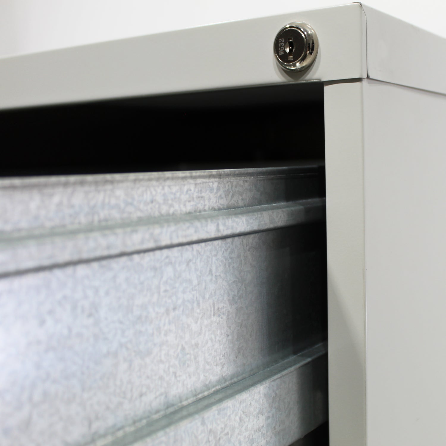 Archivero Metálico de 4 gavetas Oficio modelo 14120 color Gris 7