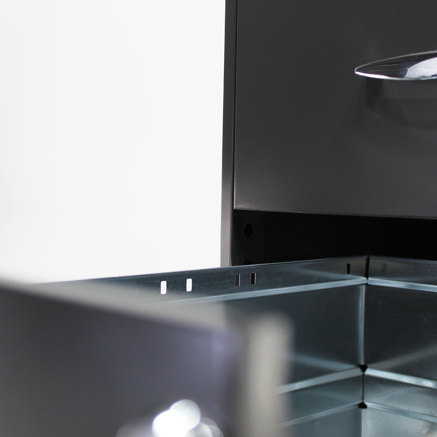 Archivero Metálico 4 gavetas Carta 16255 Grafito 7