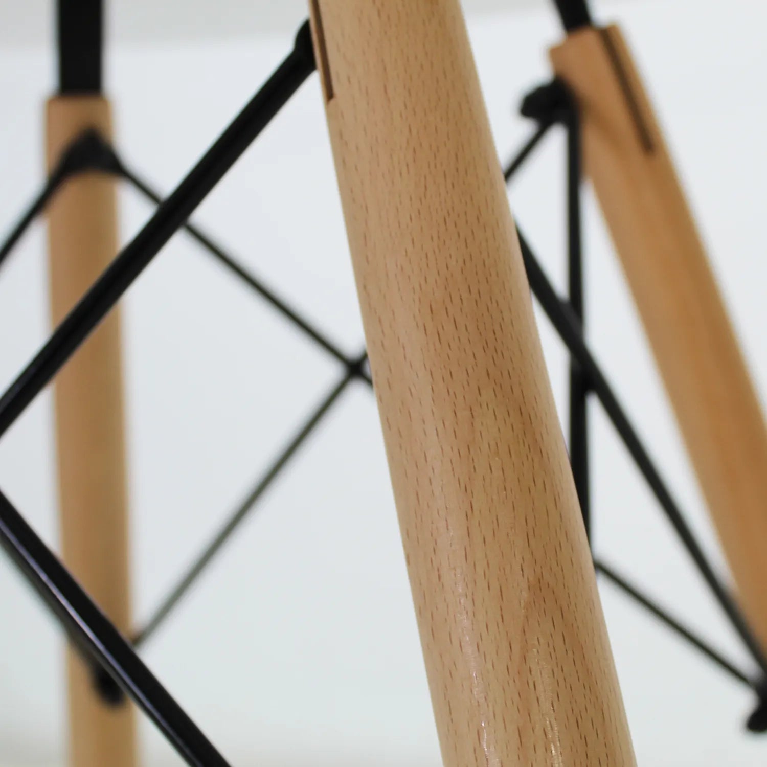 Comedor Mesa Oslo 80 Negro + 4 sillas Frankfurt 6