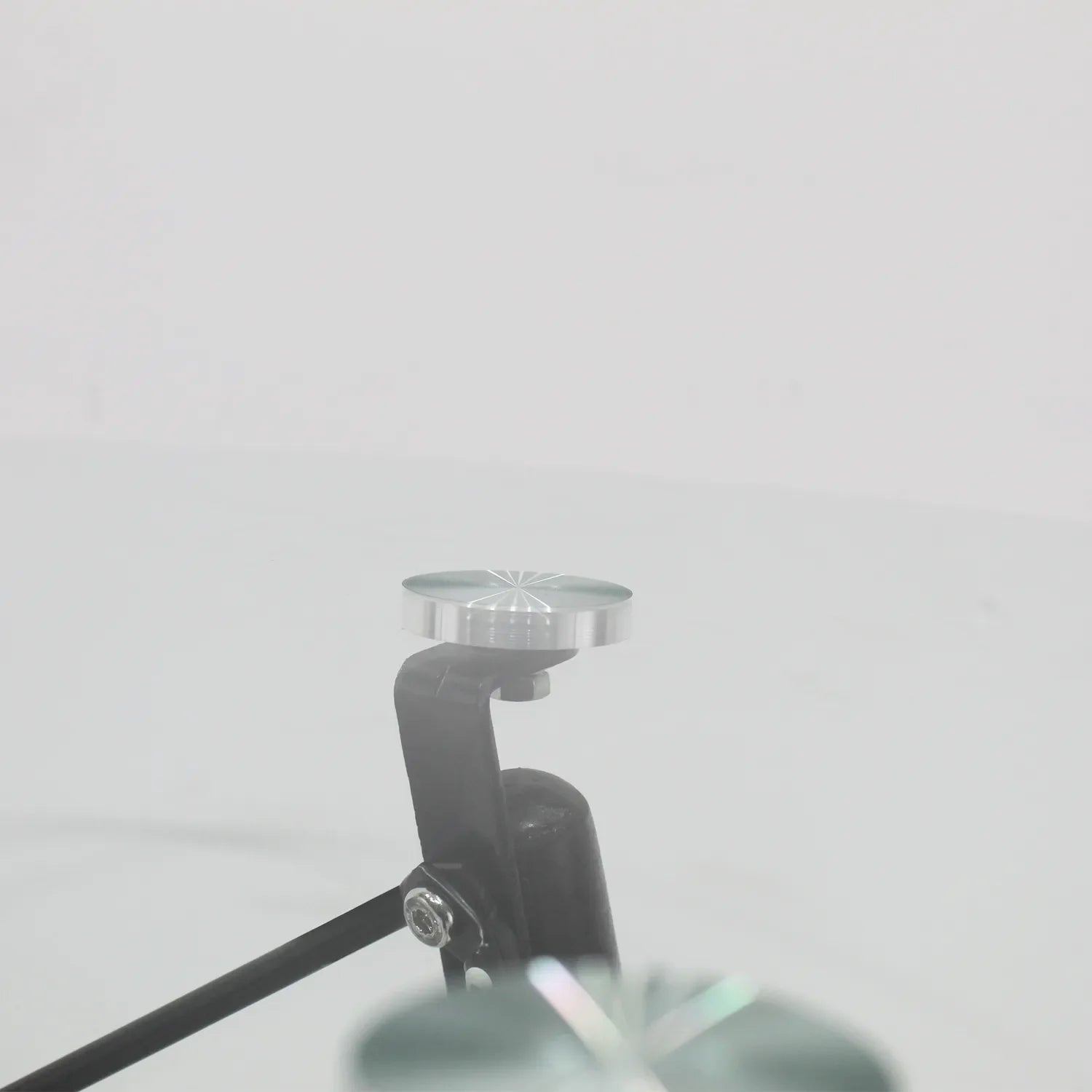 Comedor Mesa Oslo Cristal T8 Nogal + 4 Silla Vento 5